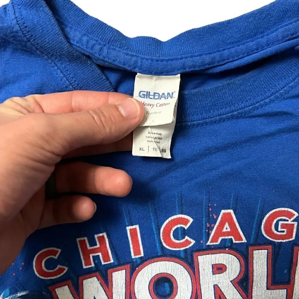 Chicago Cubs "We're Goat-Less!" World Series Tee - Picture 3 of 5